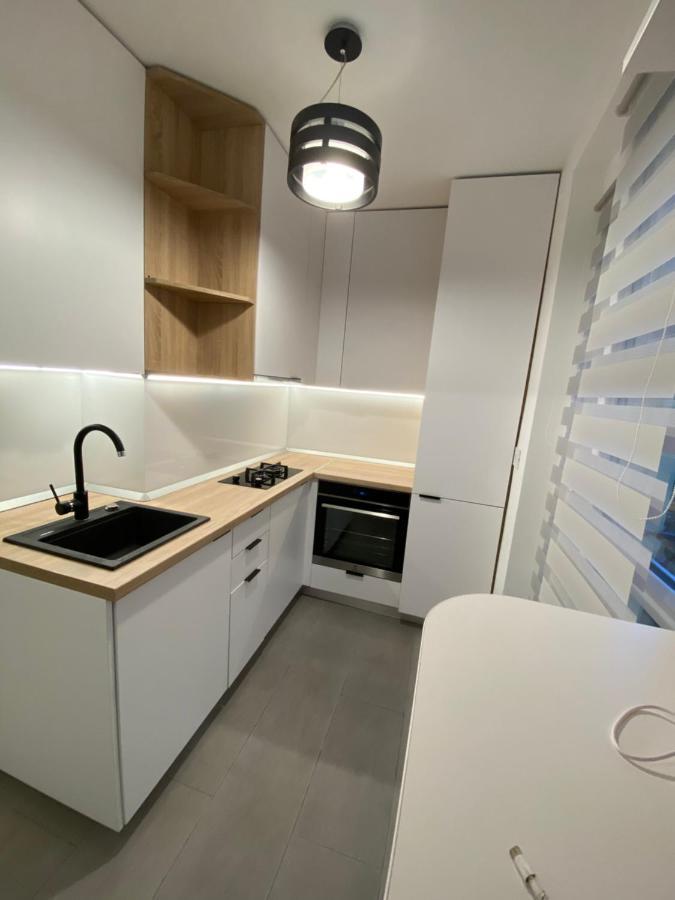 Cozy Apartment In The Business Area Of Bucharest Exterior photo